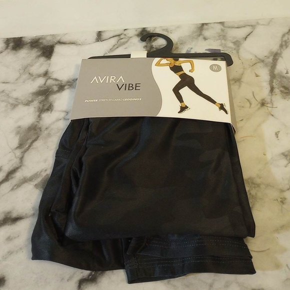 Avira Vibe Leggings - Black Camo - Size M - Picture 1 of 4